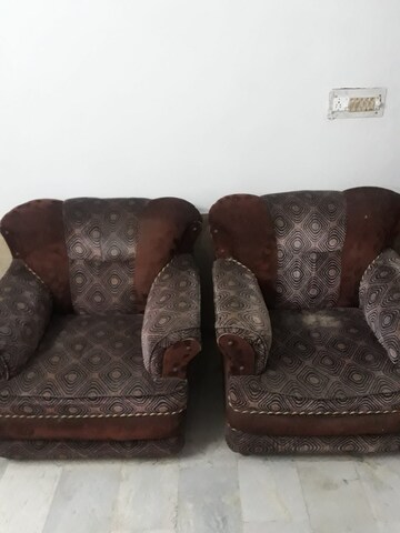 Living Room in 2 BHK Builder Floor at Khirki Extension – for Rent