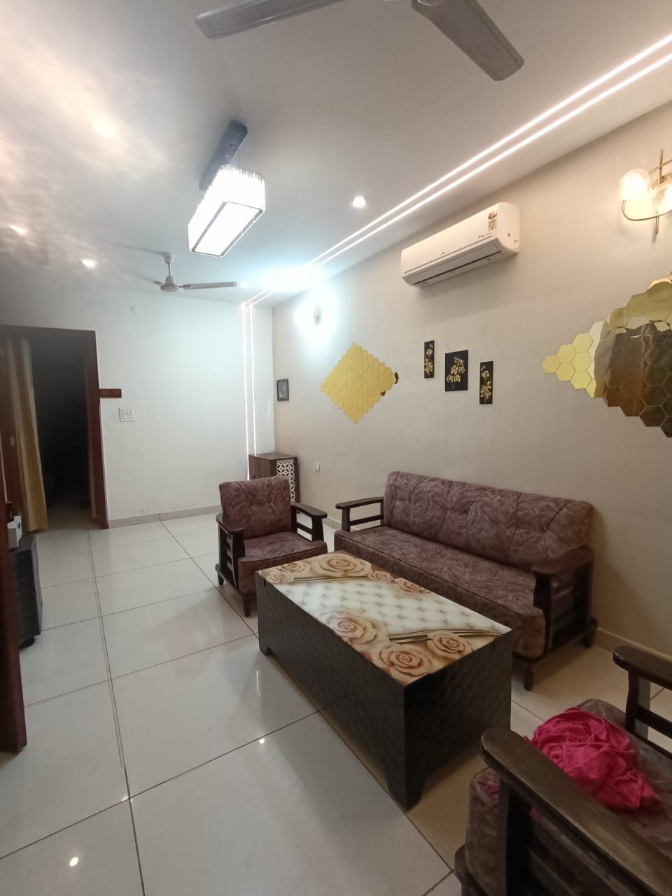 2 BHK + Servant Room,Study Room,Extra Room Apartment For Rent in Mohali Sector 79 