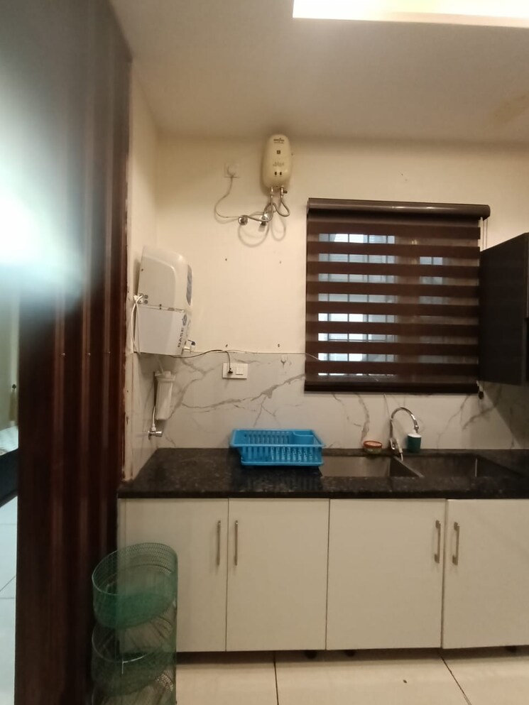 Kitchen, kharar road 2 Bedroom 2200 Sq.Ft. Apartment In Kharar Road Mohali 8783118