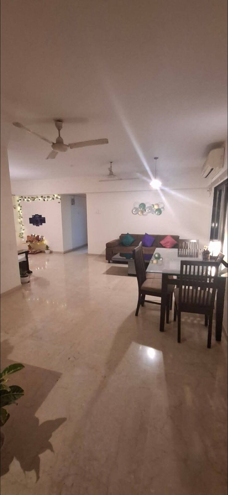Room, andheri west Pg For Boys & Girls In Andheri West 8783146