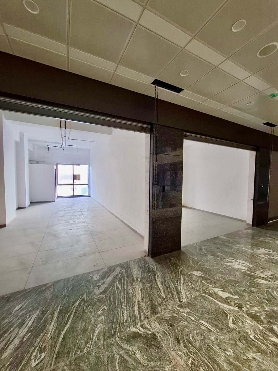 Retail Shop For Rent in F5 The Capital