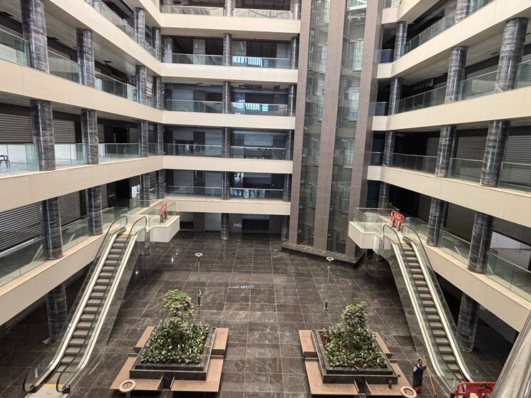 Exterior View, f5-the-capital Commercial Shop 650 Sq.Ft. In Hadapsar Pune 8783136