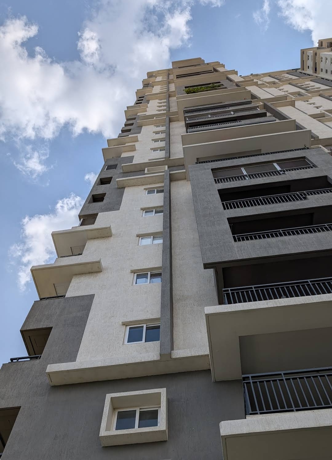 3 BHK + Servant Room Apartment For Rent in ASBL Spire