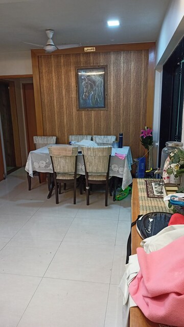 Living Room in 3 BHK Apartment at Yasmin Tower, Agripada – for Rent
