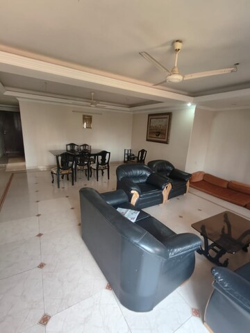 3 BHK Apartment For Rent in Yasmin Tower, Agripada