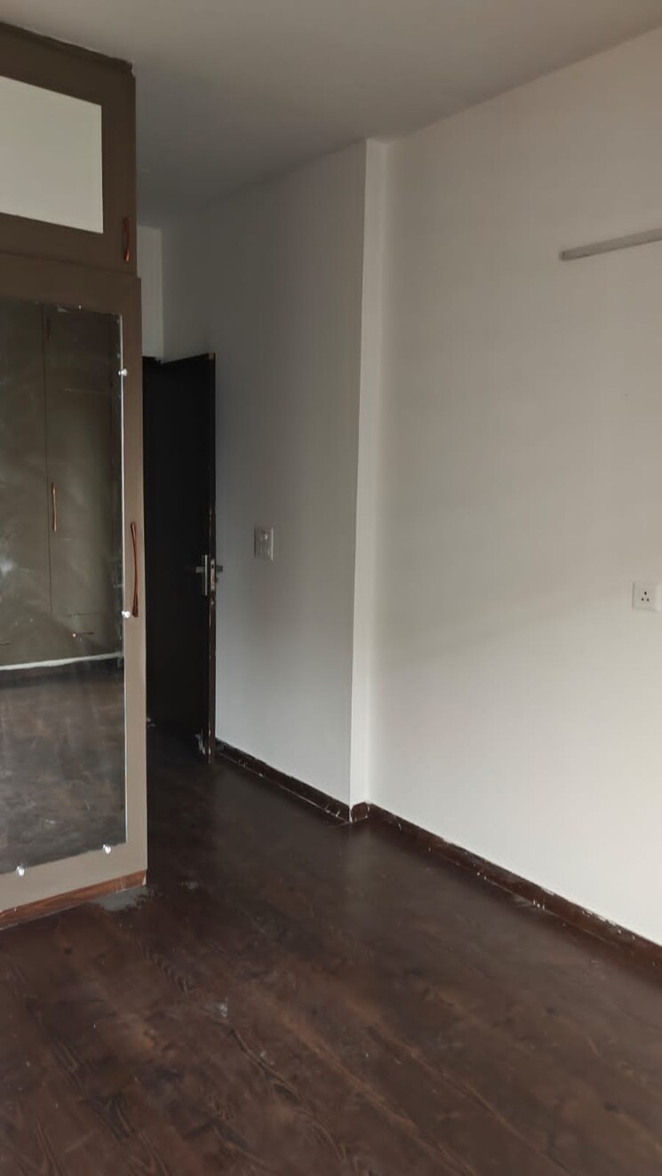 undefined, rwa-apartments-sector-116 2 Bedroom 750 Sq.Ft. Builder Floor In Sector 116 Noida 8783185