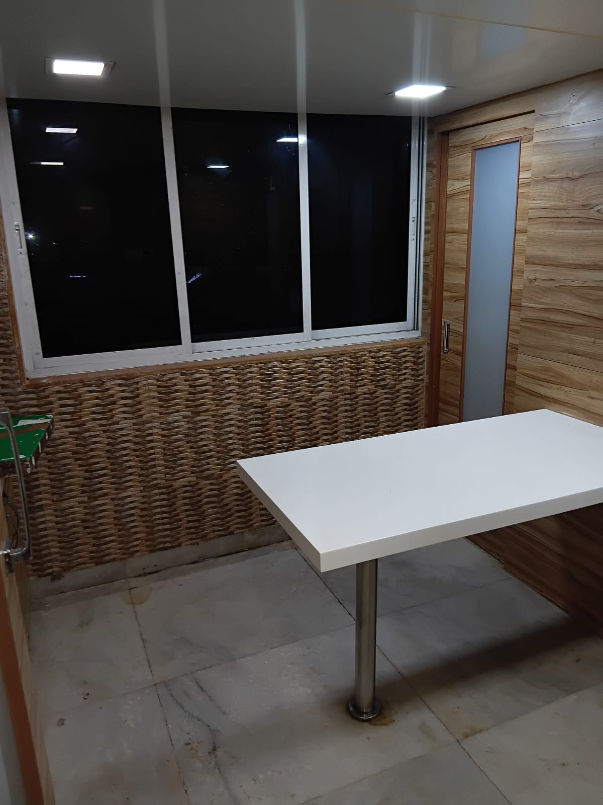 Office Space For Rent in Madhu Industrial Estate