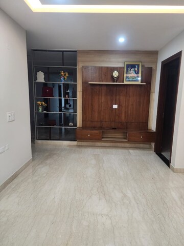 Room in 2 BHK Builder Floor at Palam Vihar Residents Association, Palam Vihar – for Rent