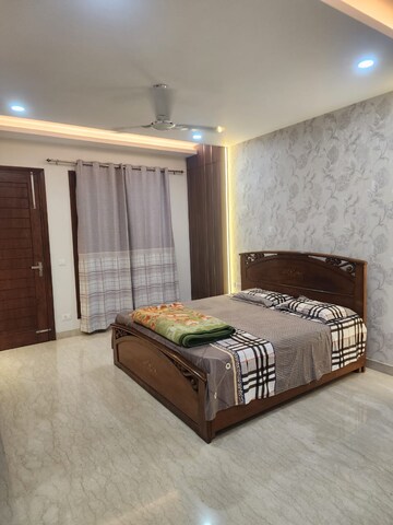Living Room in 2 BHK Builder Floor at Palam Vihar Residents Association, Palam Vihar – for Rent