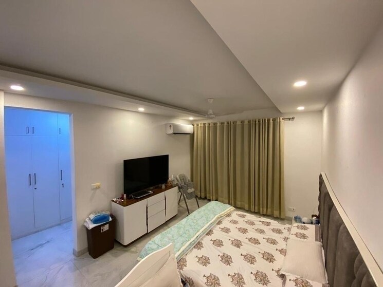 Bedroom, palam vihar 4 Bedroom 432 Sq.Yd. Independent House In Palam Vihar Gurgaon 8783206