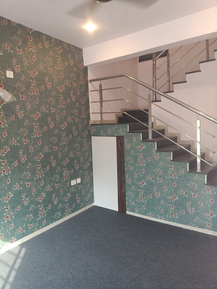 undefined, airport road 3 Bedroom 1600 Sq.Ft. Independent House In Airport Road Indore 8783209