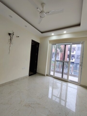 Room in 3 BHK Independent House at Palam Vihar – for Rent