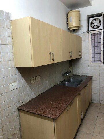 Kitchen in 3 BHK Builder Floor at Sector 23 – for Rent