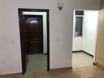 Room in 3 BHK Builder Floor at Sector 23 – for Rent