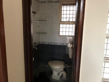 Bathroom in 3 BHK Builder Floor at Sector 23 – for Rent