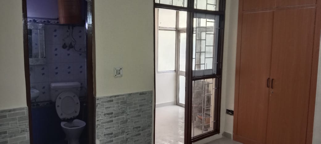 2 BHK Apartment For Rent in Agrsen Apartment