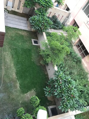 5 BHK Villa – Garden View at Unitech Uniworld Resorts-The Residences, Sector 33 - for Sale