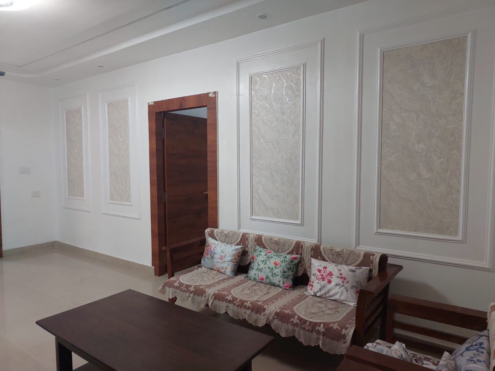 2 BHK + Pooja Room Apartment For Rent in Panchsheel Apartment 