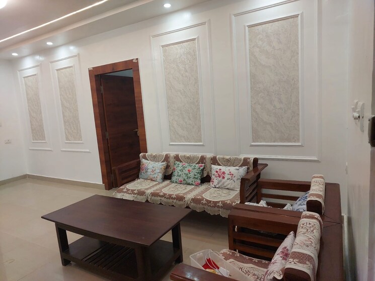 Living Room, gomti nagar 2 Bedroom 1300 Sq.Ft. Apartment In Gomti Nagar Lucknow 8783271