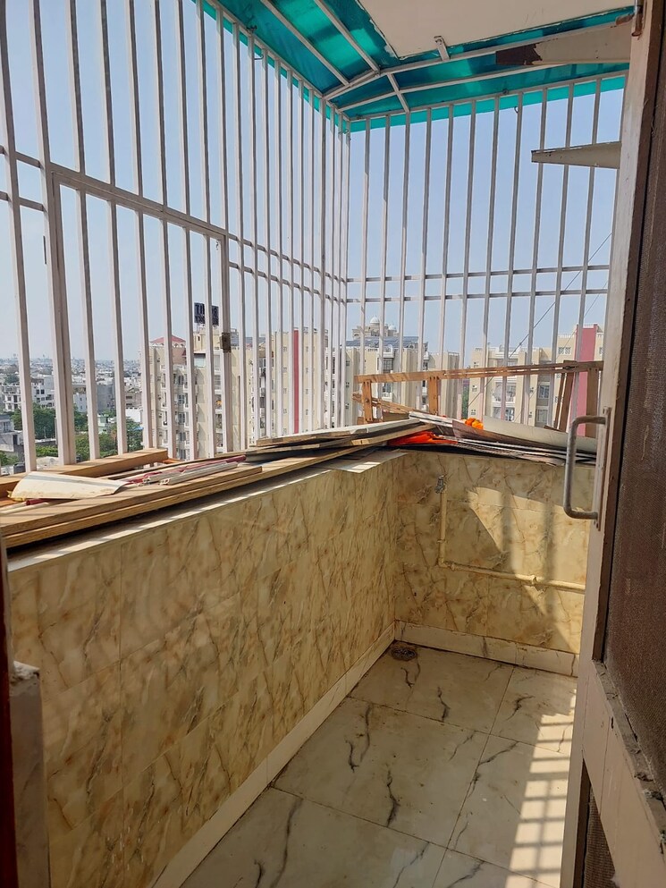 Balcony, gomti nagar 2 Bedroom 1300 Sq.Ft. Apartment In Gomti Nagar Lucknow 8783271