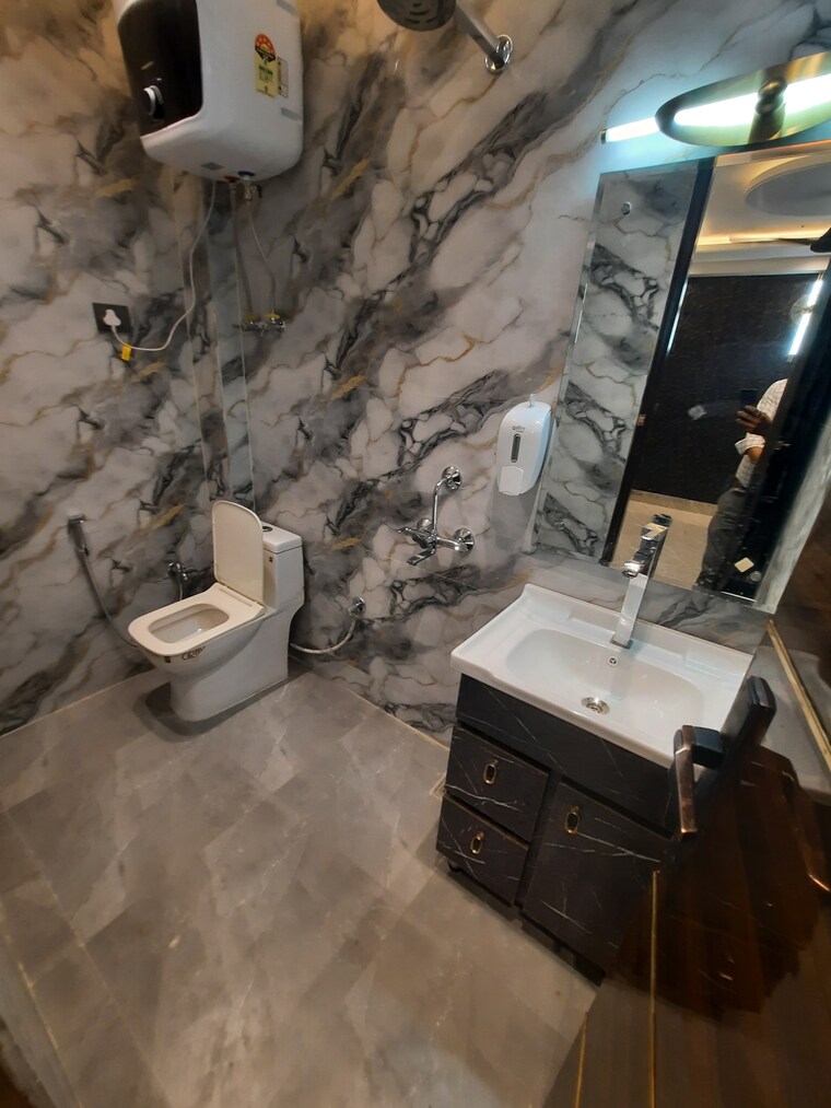 Master Bedroom, panchsheel vihar 3 Bedroom 1100 Sq.Ft. Builder Floor In Panchsheel Vihar Delhi 8783275