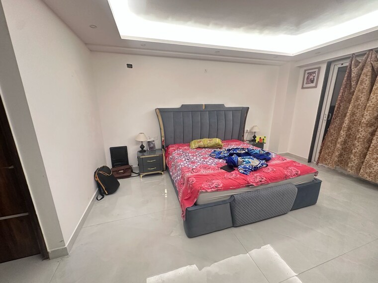 Bedroom, sector 21 4 Bedroom 3500 Sq.Ft. Builder Floor In Sector 21 Gurgaon 8783277