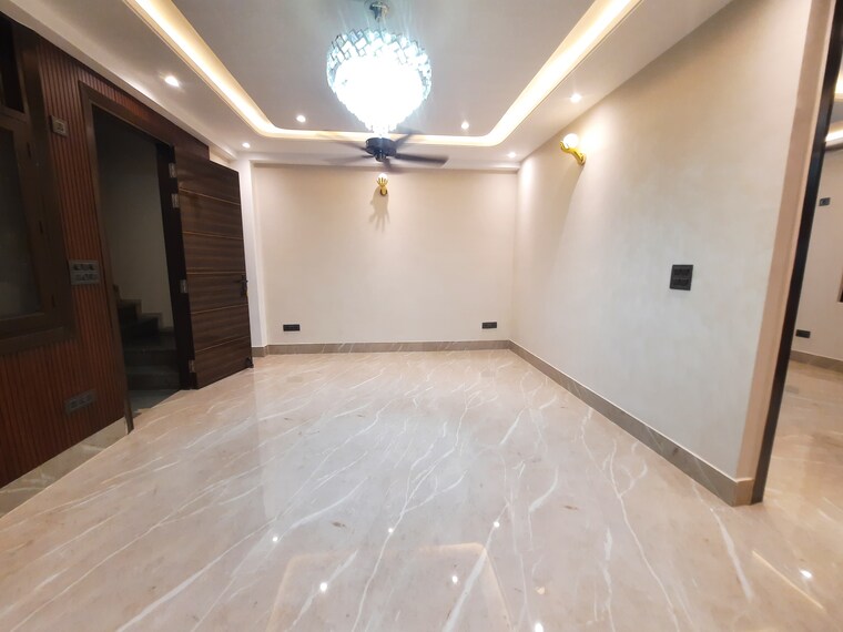 Room, panchsheel vihar 3 Bedroom 1100 Sq.Ft. Builder Floor In Panchsheel Vihar Delhi 8783275