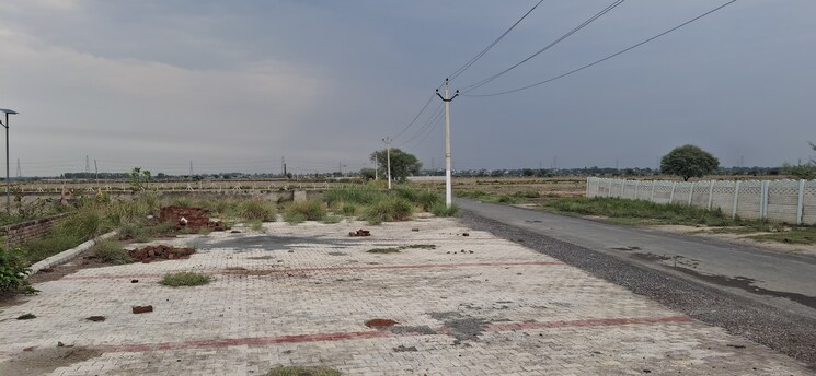 undefined, jewar  120 Sq.Yd. Plot In Jewar Greater Noida 8783280