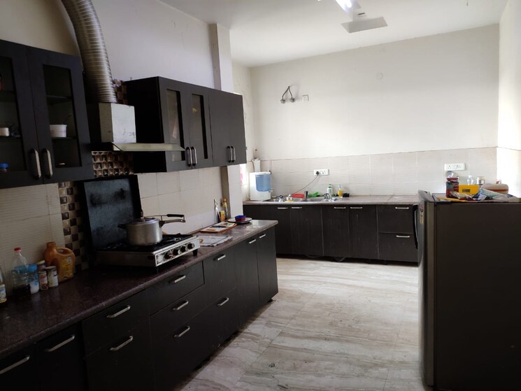 Kitchen, sector 45 3.5 Bedroom 2400 Sq.Ft. Builder Floor In Sector 45 Gurgaon 8783327