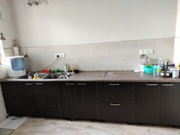 Kitchen in 3.5 BHK Builder Floor at Sector 45 – for Rent