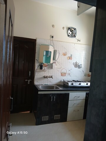 Living Room in 3 BHK Apartment at solitaire ragavendra, Kondapur – for Rent