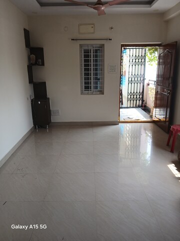 Furnished Amenities in 3 BHK Apartment at solitaire ragavendra, Kondapur – for Rent