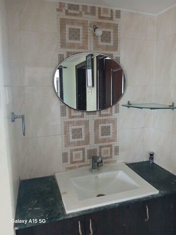 Furnished Amenities in 3 BHK Apartment at solitaire ragavendra, Kondapur – for Rent