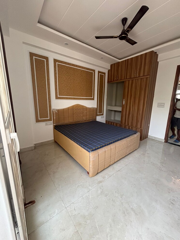 Room, uppal-gurgaon-99 4 Bedroom 2700 Sq.Ft. Apartment In Sector 99 Gurgaon 8783371