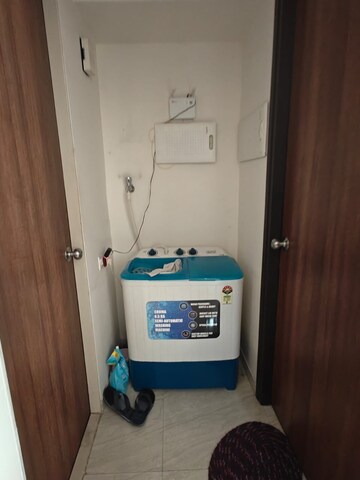 Furnished Amenities in 1 BHK Apartment at Ashar Metro Towers, Vartak Nagar – for Rent