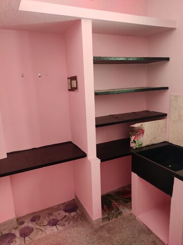 Furnished Amenities in 2 BHK Apartment at Iyer Bungalow – for Rent