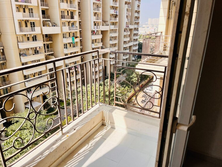 Balcony, rof-aalayas 2 Bedroom 700 Sq.Ft. Apartment In Sector 102 Gurgaon 8783428