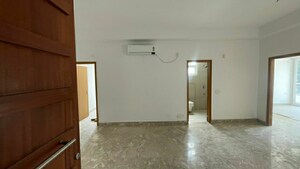 Room in 2 BHK Apartment at Signature Global Orchard Avenue, Sector 93 – for Sale
