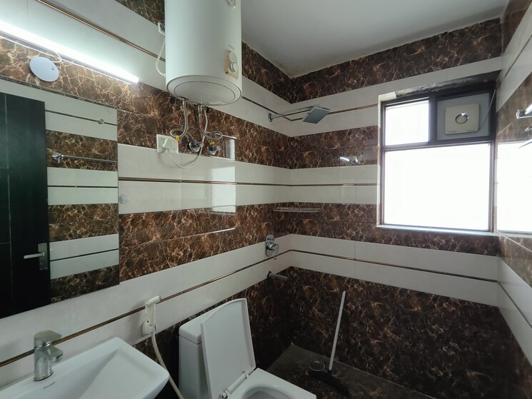 Kitchen, south city 1 3 Bedroom 2100 Sq.Ft. Builder Floor In South City 1 Gurgaon 8783462