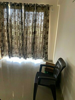Master Bedroom in 2 BHK Apartment at Signature Global Orchard Avenue, Sector 93 – for Sale