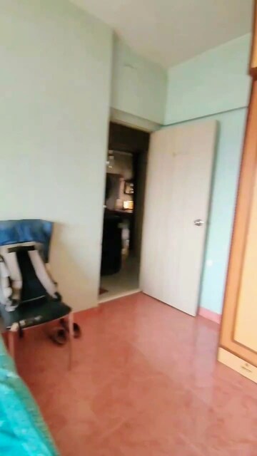 Furnished Amenities in 2 BHK Apartment at Raj Tower Kandivali, Kandivali East – for Sale
