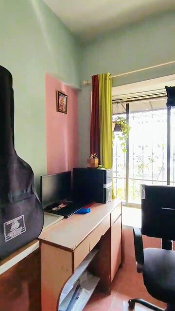 Living Room in 2 BHK Apartment at Raj Tower Kandivali, Kandivali East – for Sale