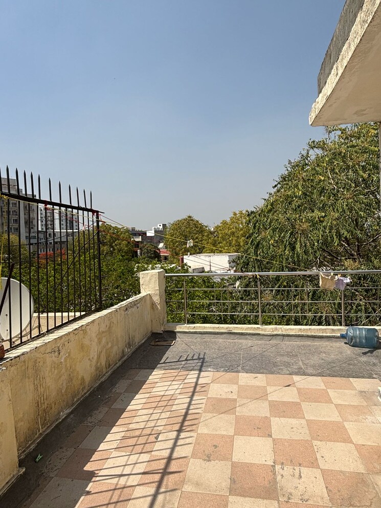 Balcony, ansal-sushant-apartments 3 Bedroom 215 Sq.Ft. Builder Floor In Sushant Lok I Gurgaon 8783505