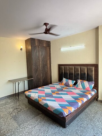 Bedroom in 3 BHK Builder Floor at Ansal Sushant Apartments, Sushant Lok I – for Rent