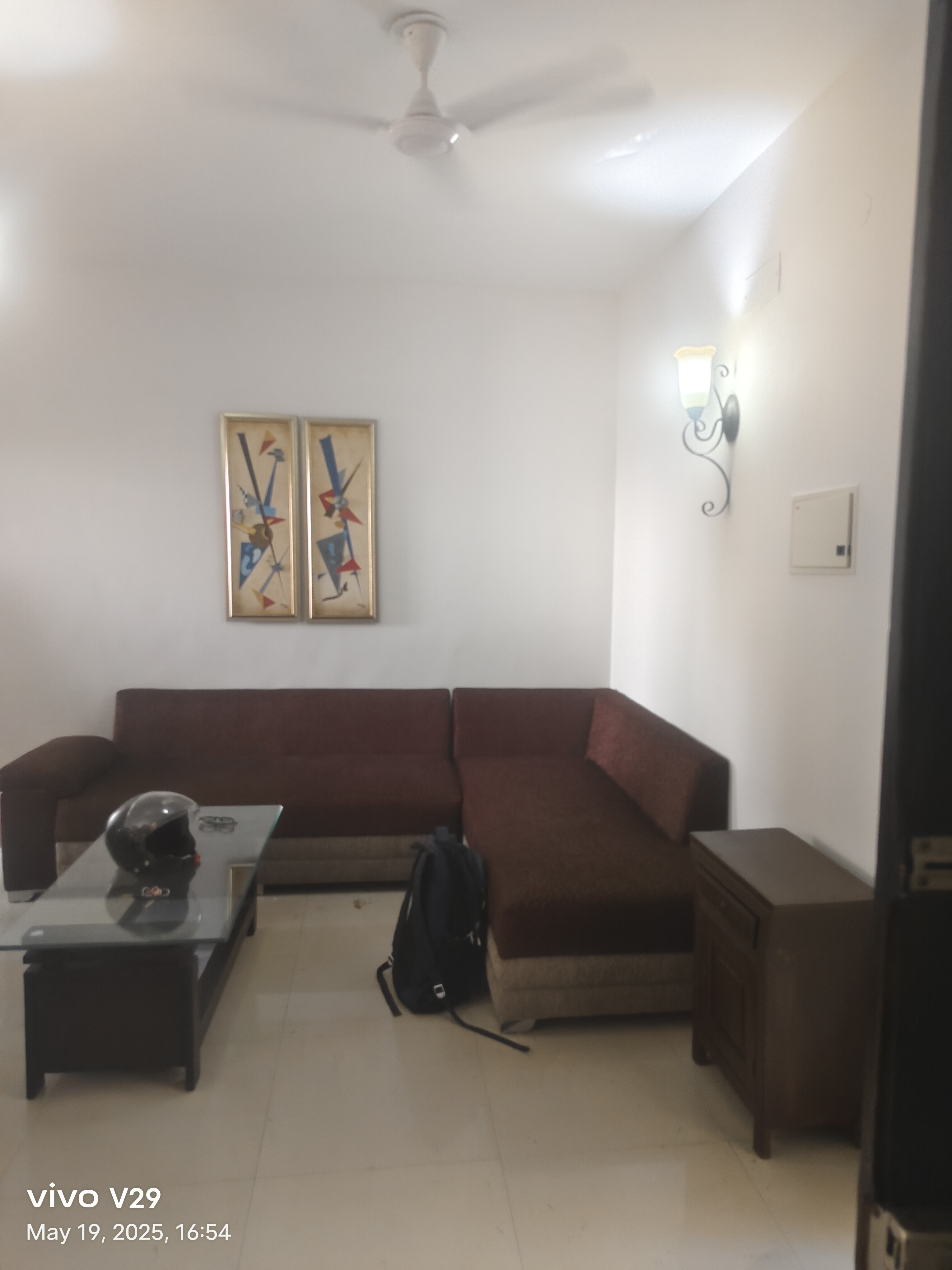 3 BHK + Servant Room 2200 Sq.Ft. Apartment in Manmeet Housing Society