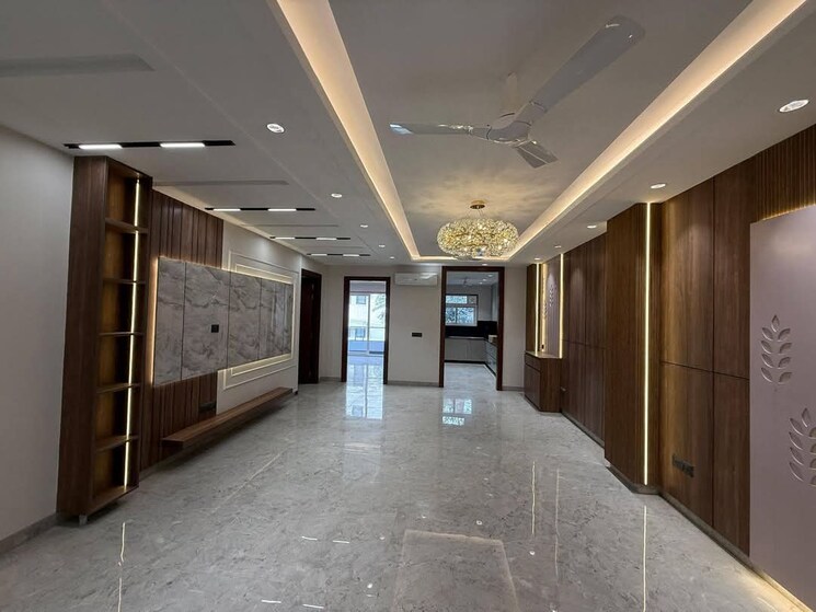  Parking, green-wood-city 5 Bedroom 4500 Sq.Ft. Apartment In Sector 45 Gurgaon 8783543