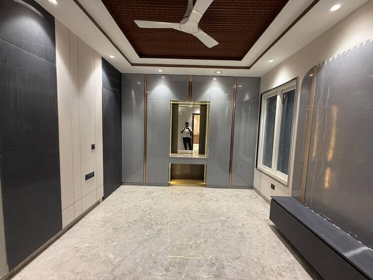 Room, green-wood-city 5 Bedroom 4500 Sq.Ft. Apartment In Sector 45 Gurgaon 8783543