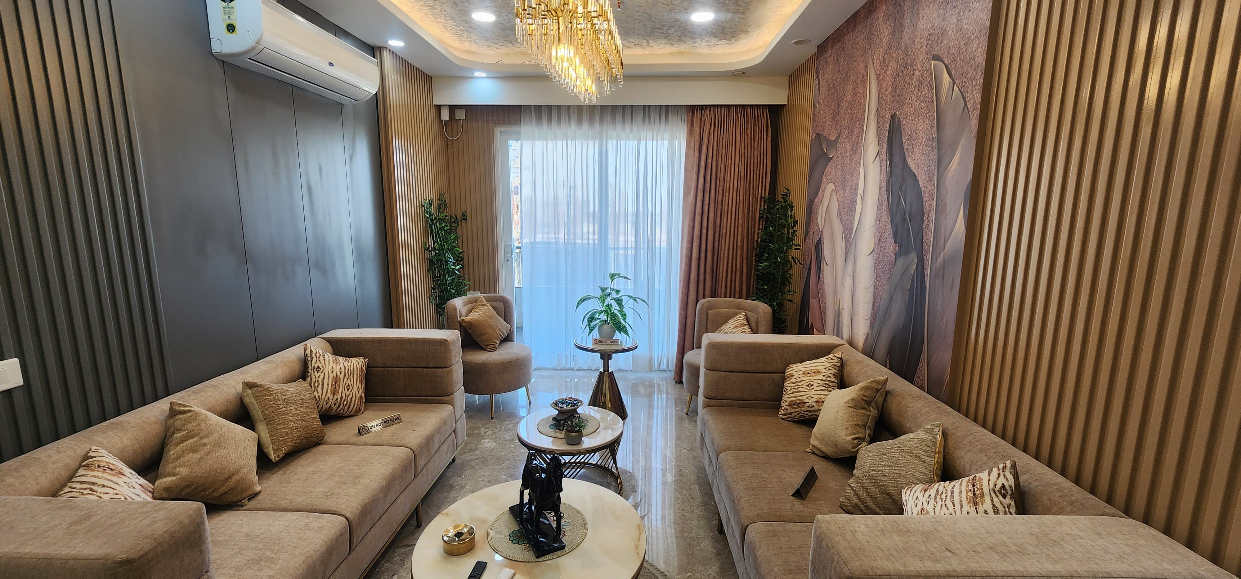 4 BHK + Servant Room 5581 Sq.Ft. Apartment in Central Park Bignonia Towers