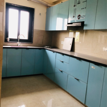 Kitchen in 3.5 BHK Builder Floor at Sector 21 – for Rent