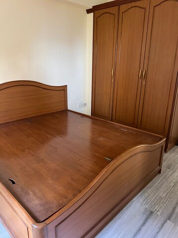 Room in 1 BHK Apartment at Vijay Garden, Ghodbunder Road – for Rent